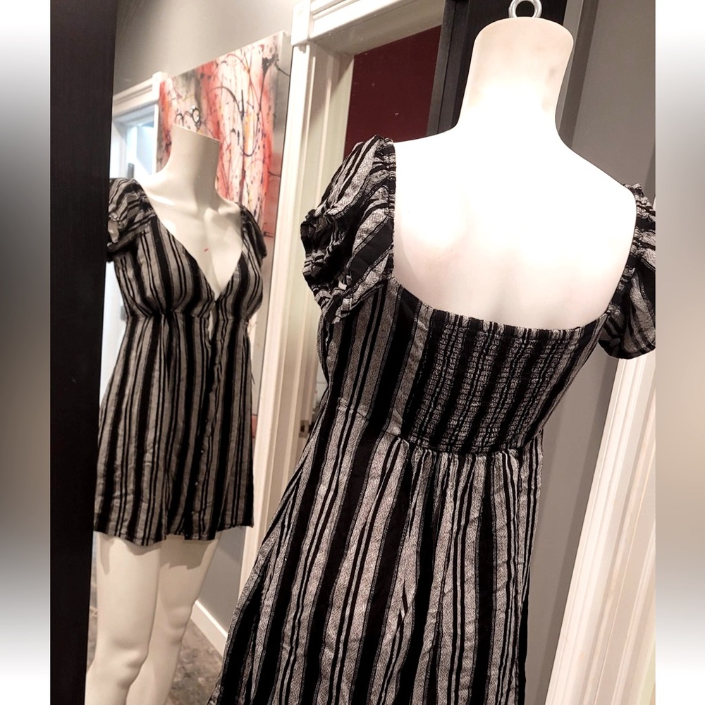 Light weight dress